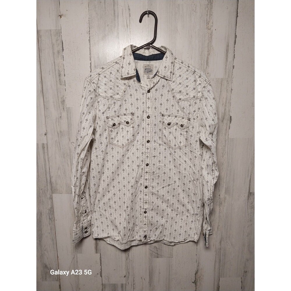 Moonshine Spirit By Brad Paisley Men's Small Pearl Snap Shirt